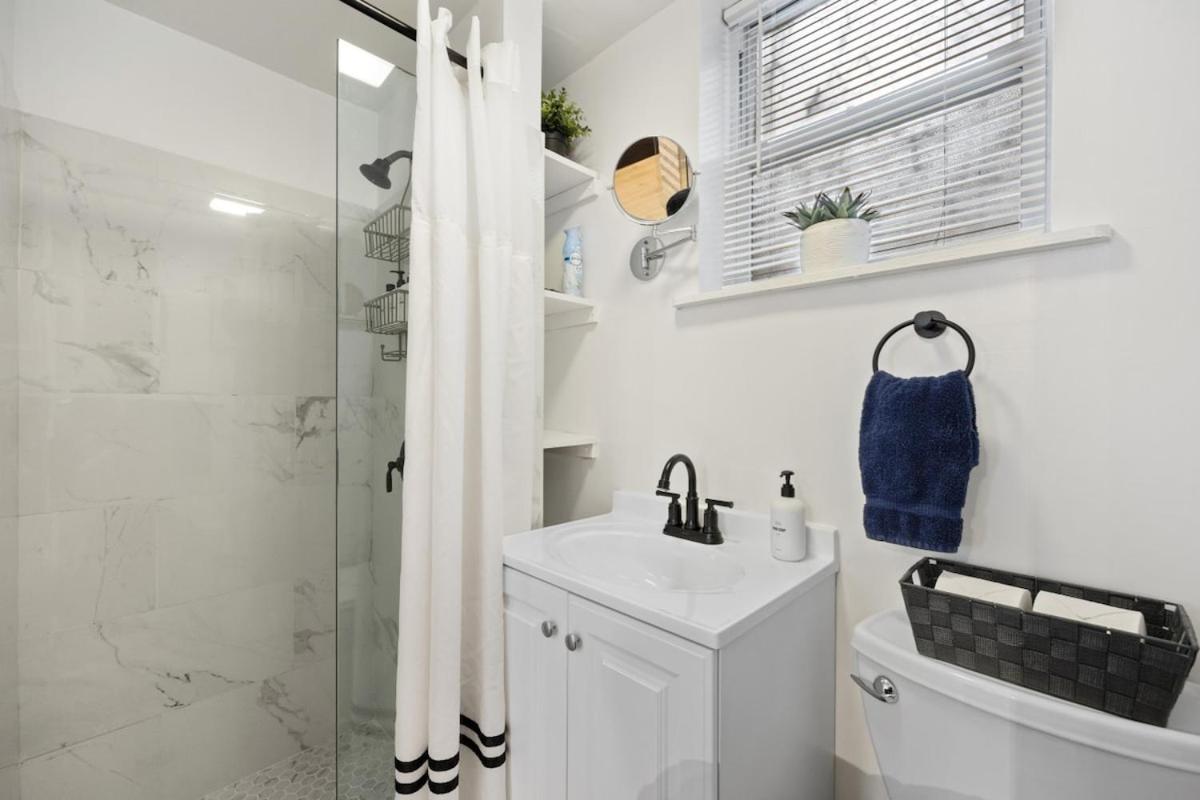 Studio Haven In Times Square & Nearby Restaurants New York Exterior photo